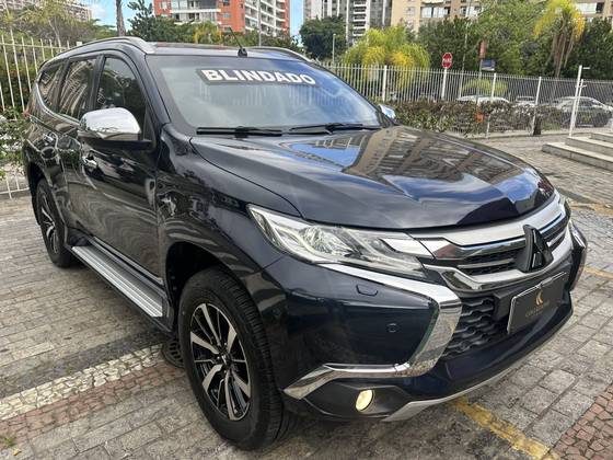 MITSUBISHI PAJERO SPORT 2.4 16V MIVEC TURBO DIESEL HPE AWD AUTOMÁTICO MITSUBISHI PAJERO SPORT 2.4 16V MIVEC TURBO DIESEL HPE AWD AUTOMÁTICO